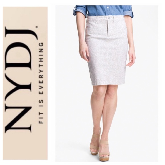 NYDJ Skirts Neutral Giraffe Print Emma Twill Pencil Skirt Poshmark